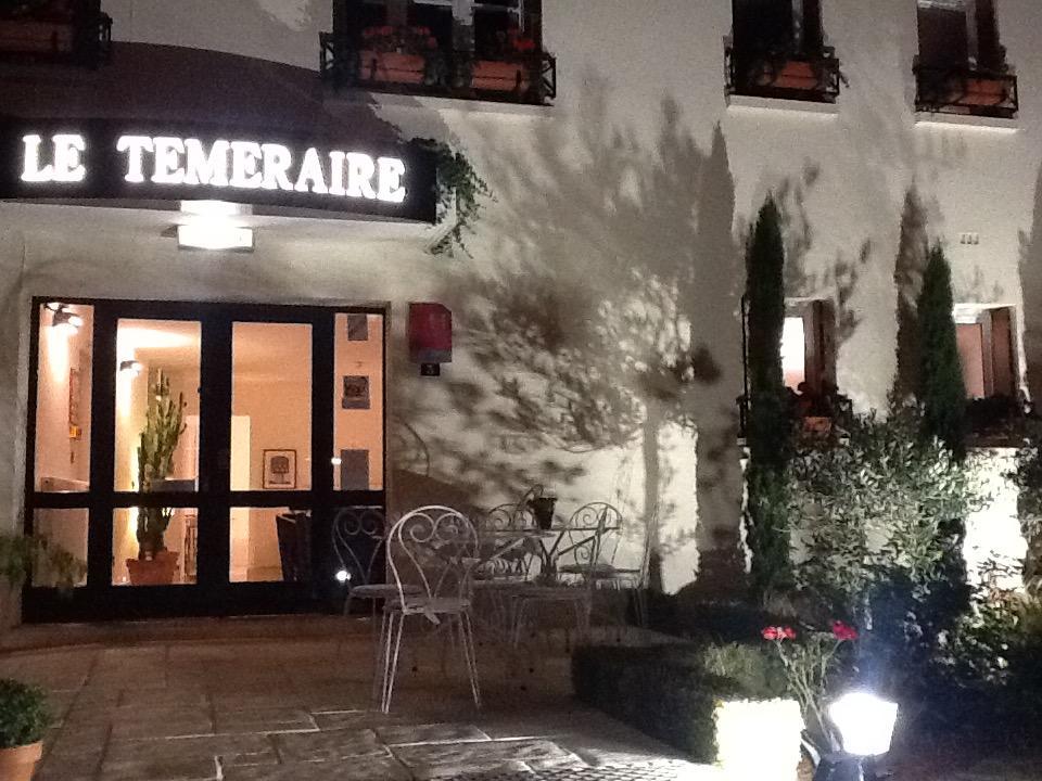 Hotel Le Temeraire Charolles Exteriér fotografie